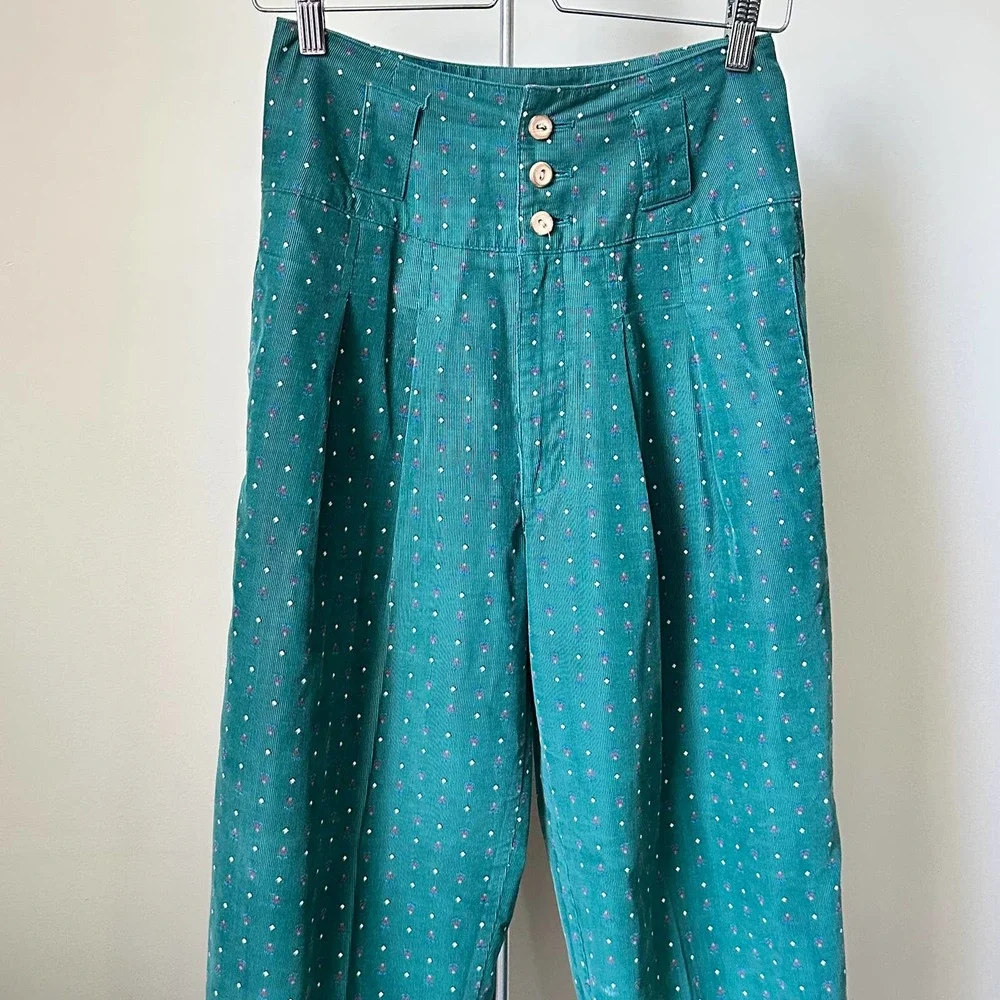 Vintage American Eagle Corduroy Trousers Sz 6 - Picture 2 of 6